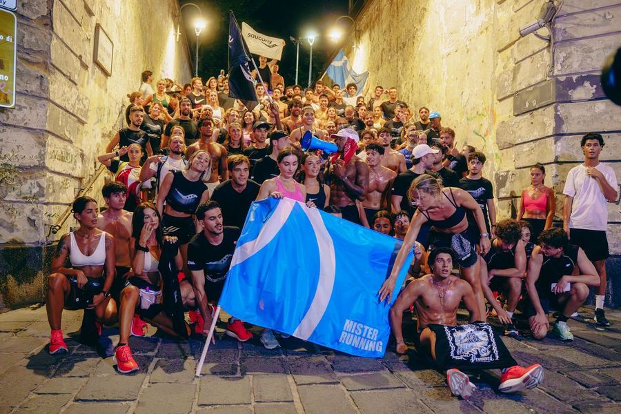 The LACE crew filling the Scarlatti steps in Vomero after a night run
